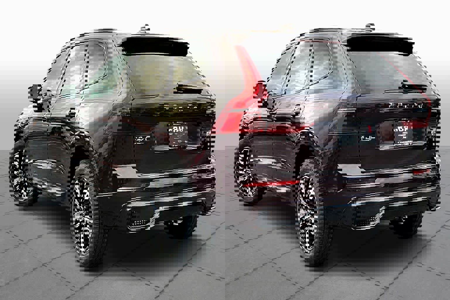 New 2026 Volvo XC60 B5 Plus w/ Protection Package Premier image 3