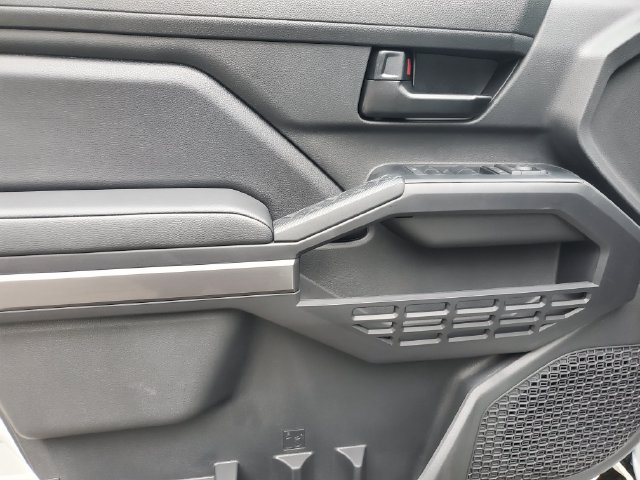 New 2026 Toyota Tacoma SR5 AWD/4WD image 14