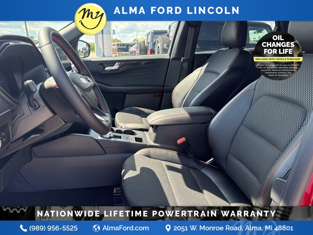 New 2025 Ford Escape ST-Line w/ Tech Pack #1 image 18