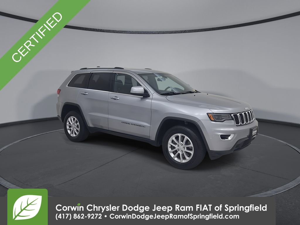 Used 2021 Jeep Grand Cherokee Laredo AWD/4WD image 3