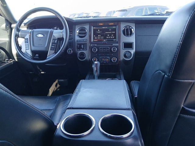 Used 2015 Ford Expedition EL Platinum image 12