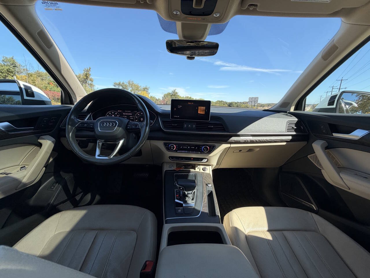 Used 2019 Audi Q5 2.0T Premium Plus w/ Premium Plus Package AWD/4WD image 27