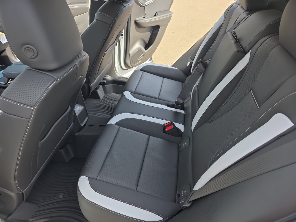 New 2026 Buick Envision Sport Touring AWD/4WD image 14