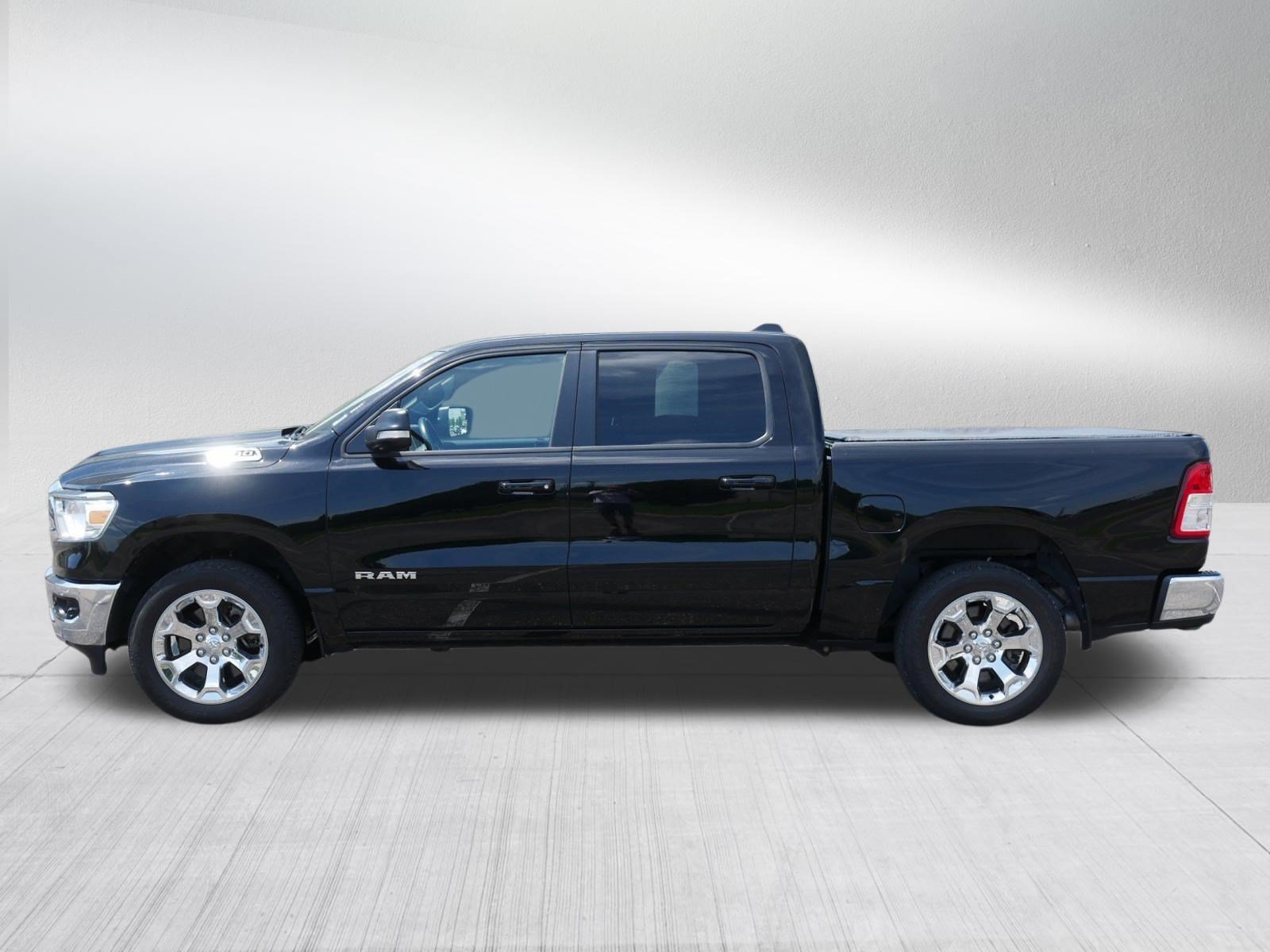 Used 2022 RAM 1500 Big Horn AWD/4WD image 4