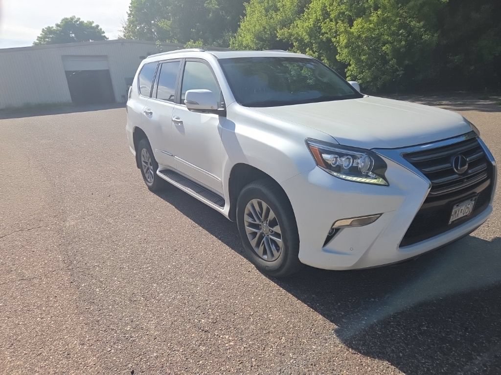 Used 2016 Lexus GX 460 Luxury AWD/4WD image 26