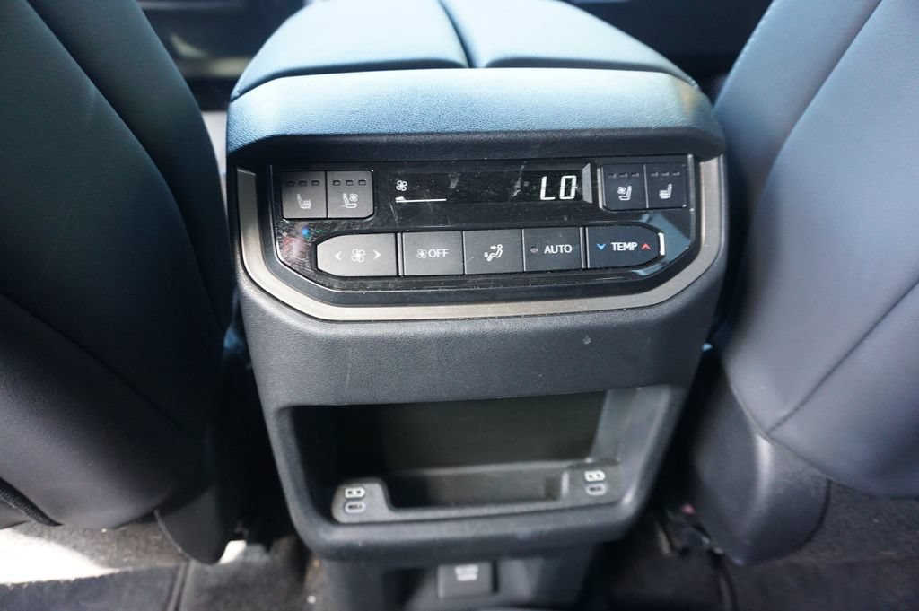 Used 2024 Lexus TX 500h AWD w/ Technology Package image 15