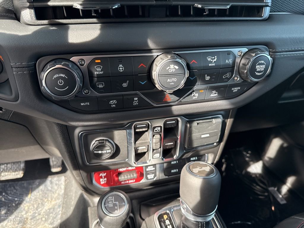New 2026 Jeep Wrangler Unlimited Rubicon 392 image 18