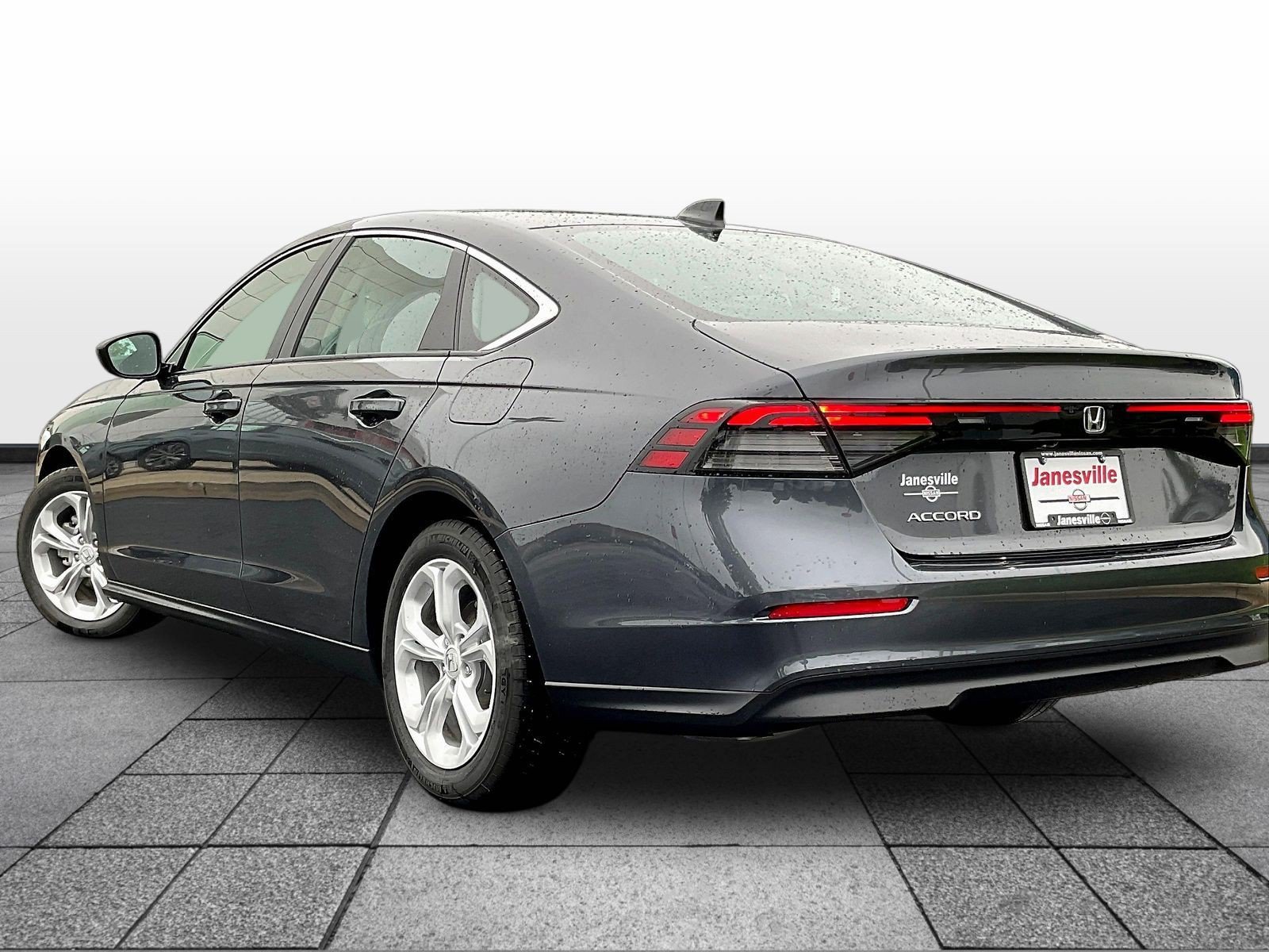 Used 2025 Honda Accord LX image 5