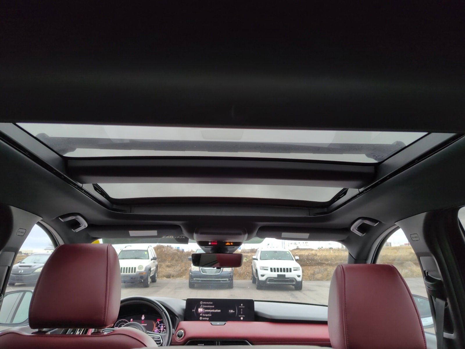 Certified 2025 MAZDA CX-70 Plug-In Hybrid w/ Premium Plus image 18