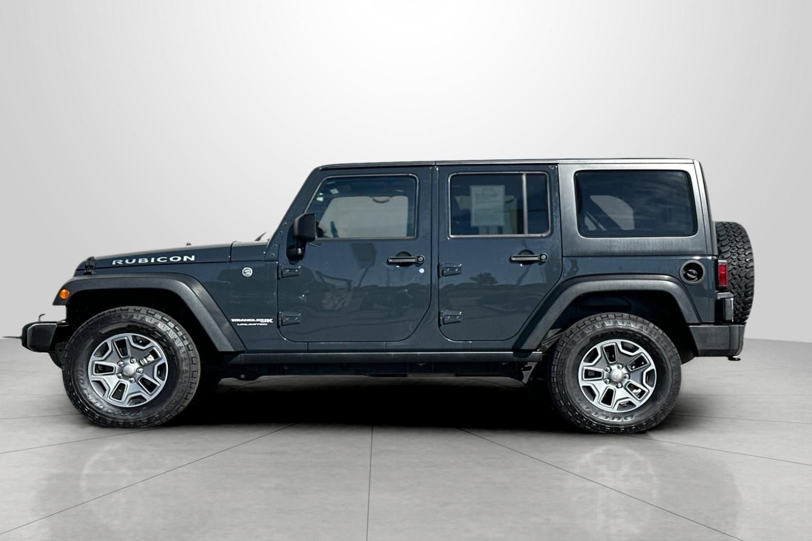 Used 2018 Jeep Wrangler Unlimited Rubicon w/ Connectivity Group image 7