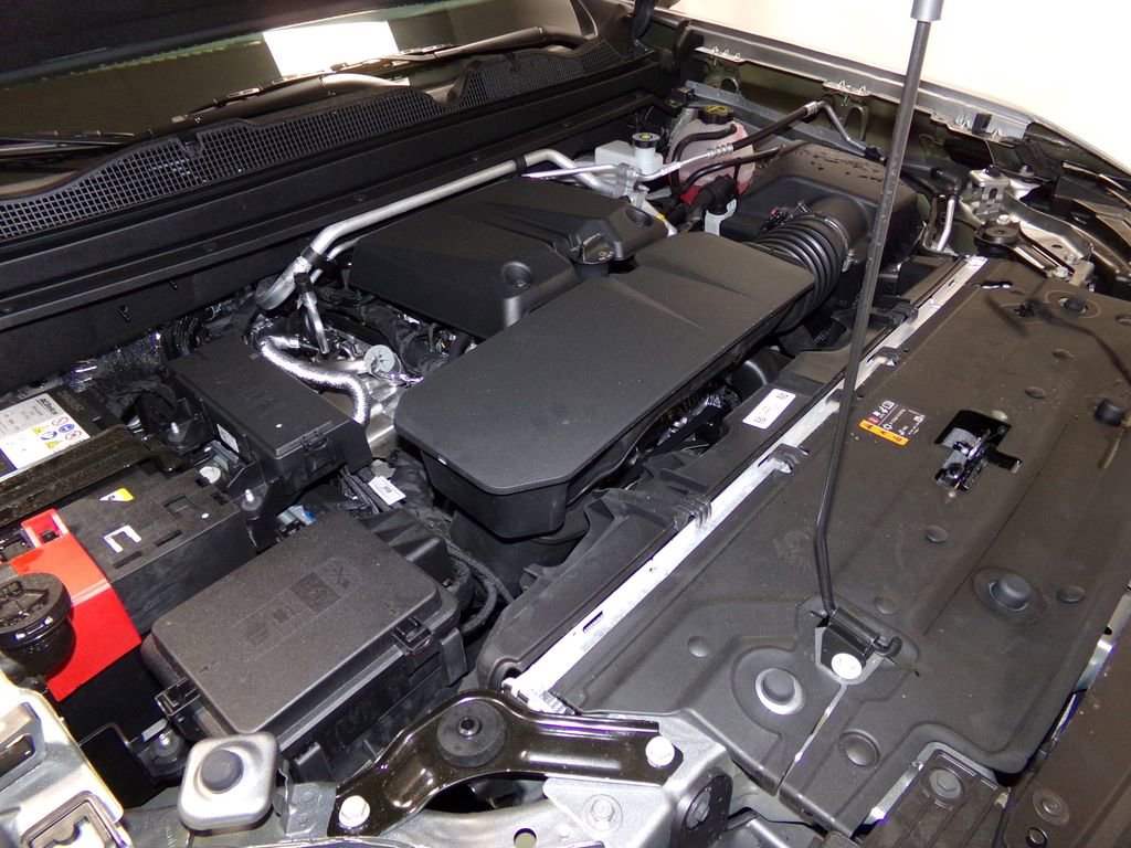 New 2025 Chevrolet Colorado LT w/ LT Convenience Package image 27