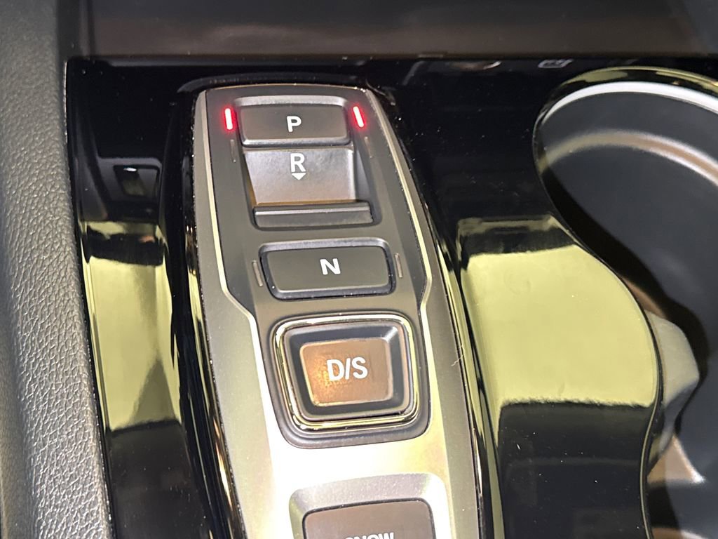 Certified 2022 Honda Pilot Touring image 30