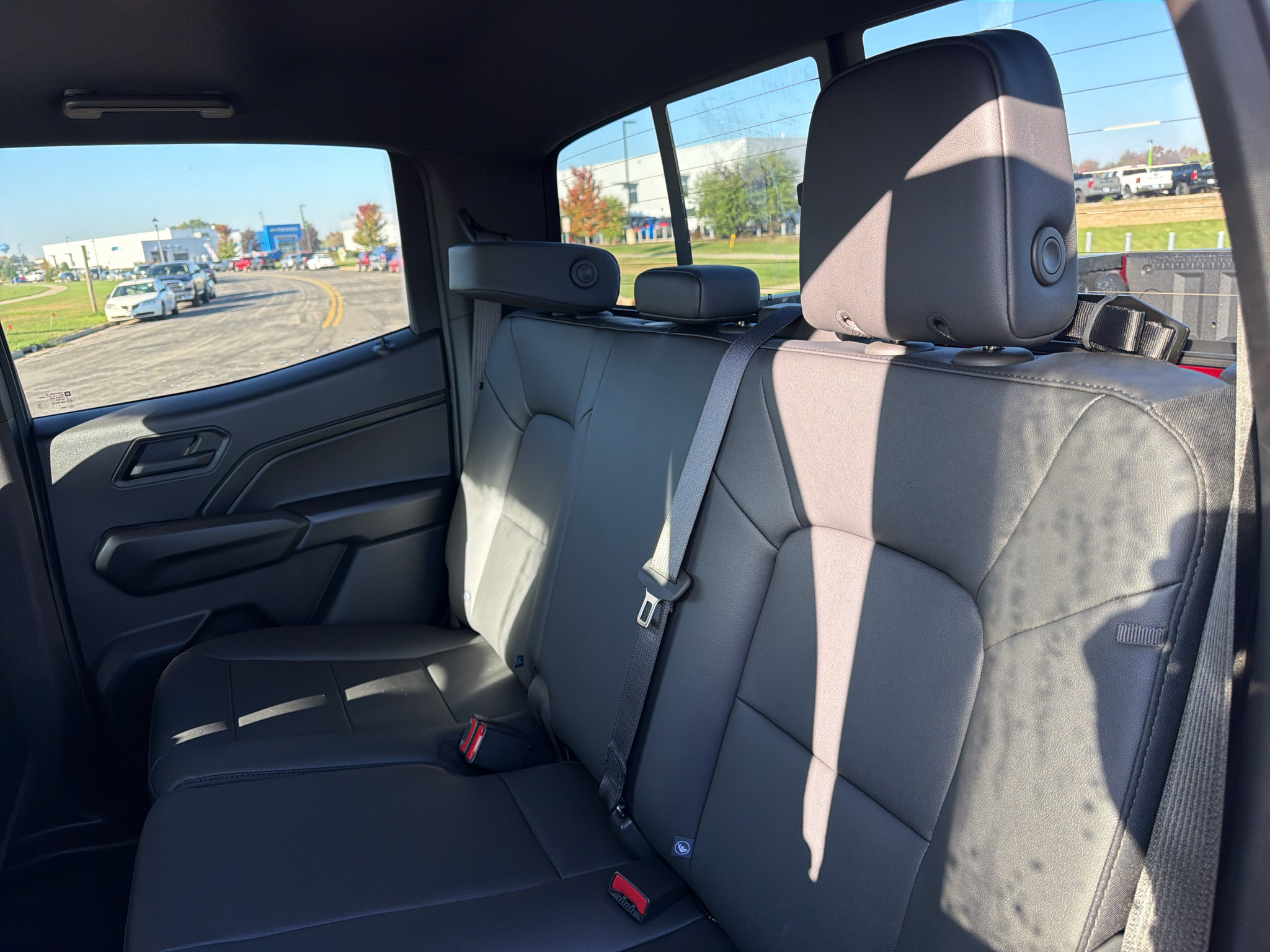 New 2026 Chevrolet Colorado Trail Boss AWD/4WD image 34