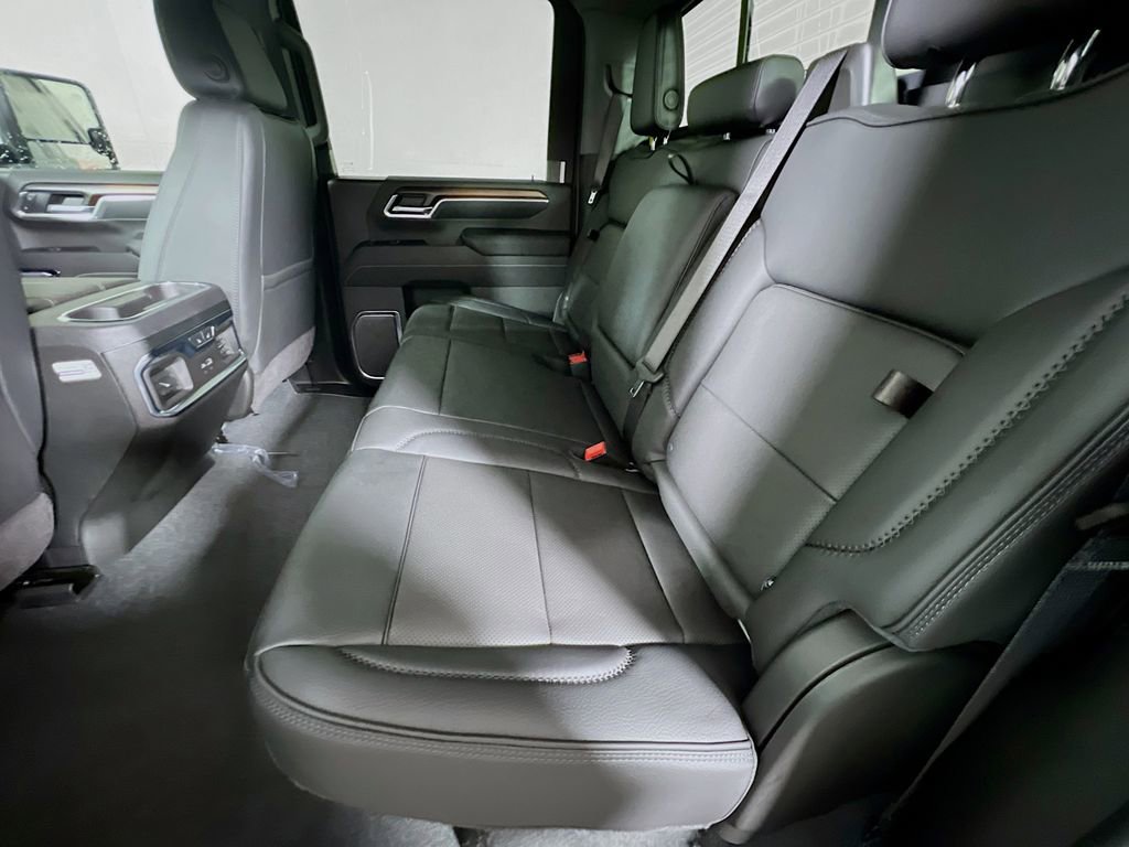 New 2026 GMC Sierra 2500 Denali w/ Denali Reserve Package image 18
