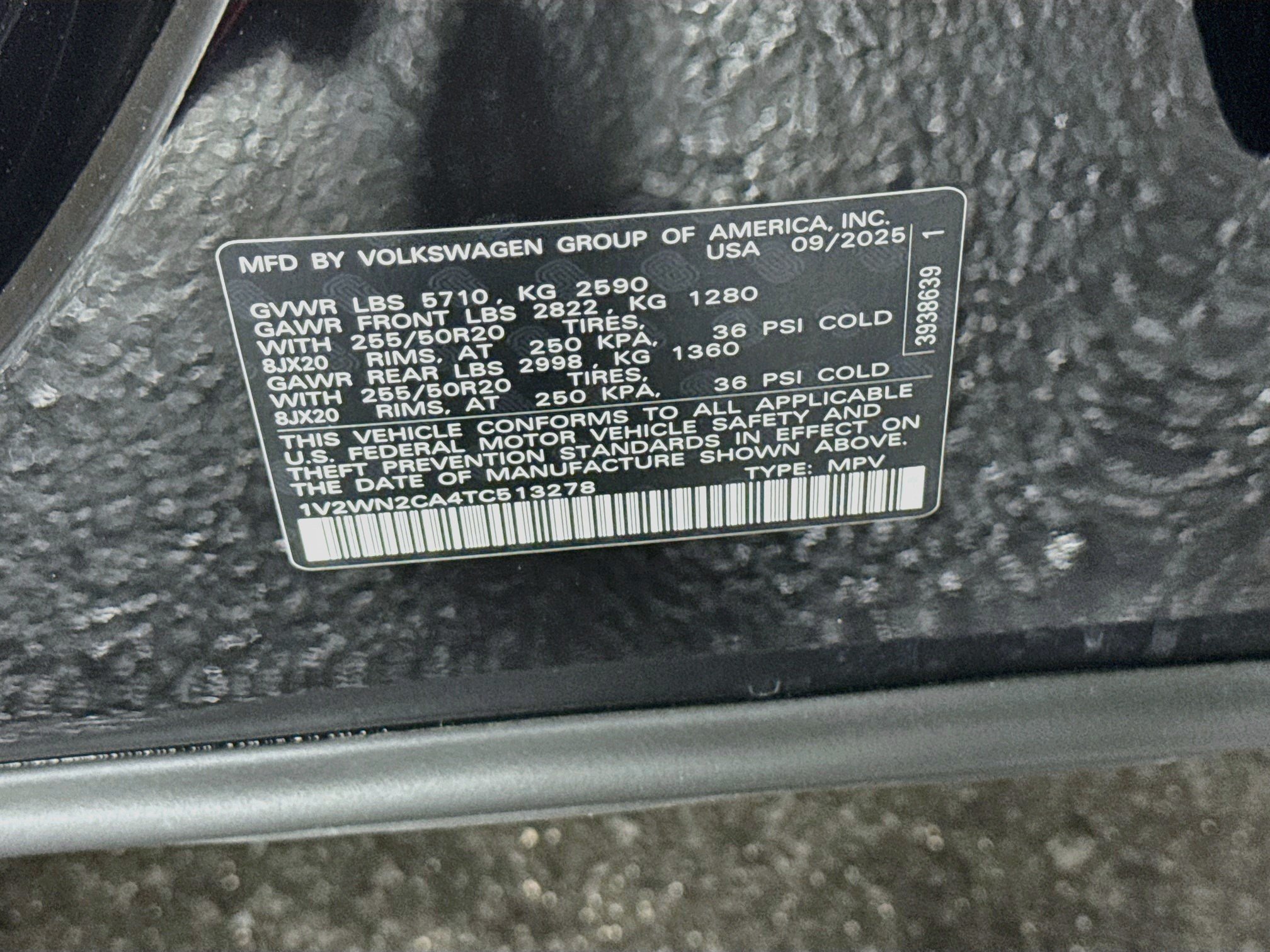 Used 2026 Volkswagen Atlas SE FWD image 40