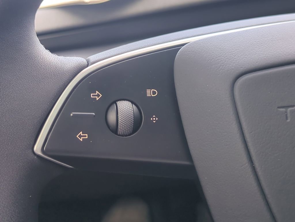 Used 2025 Tesla Model 3 Long Range image 27