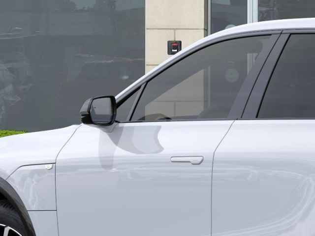 New 2026 Cadillac Lyriq Sport image 12