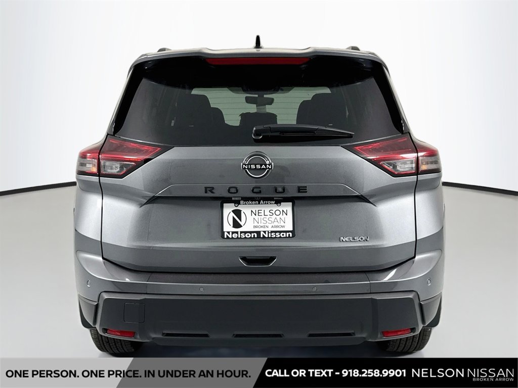 New 2026 Nissan Rogue Dark Armor FWD image 6