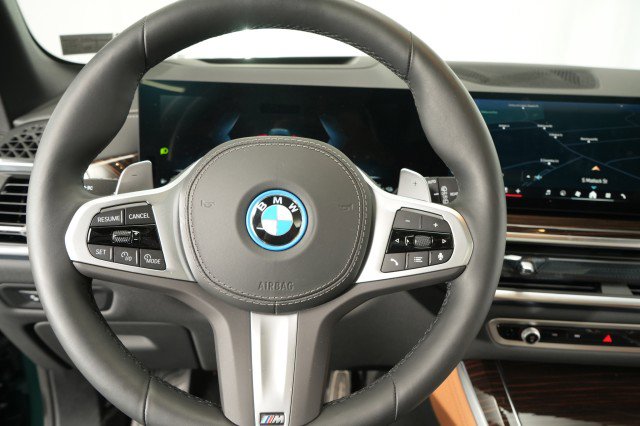 Used 2026 BMW X5 xDrive50e w/ M Sport Package AWD/4WD image 26