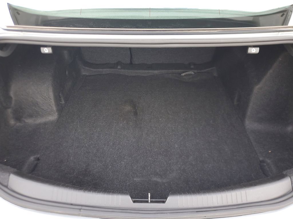 Used 2024 Chevrolet Malibu LT image 7