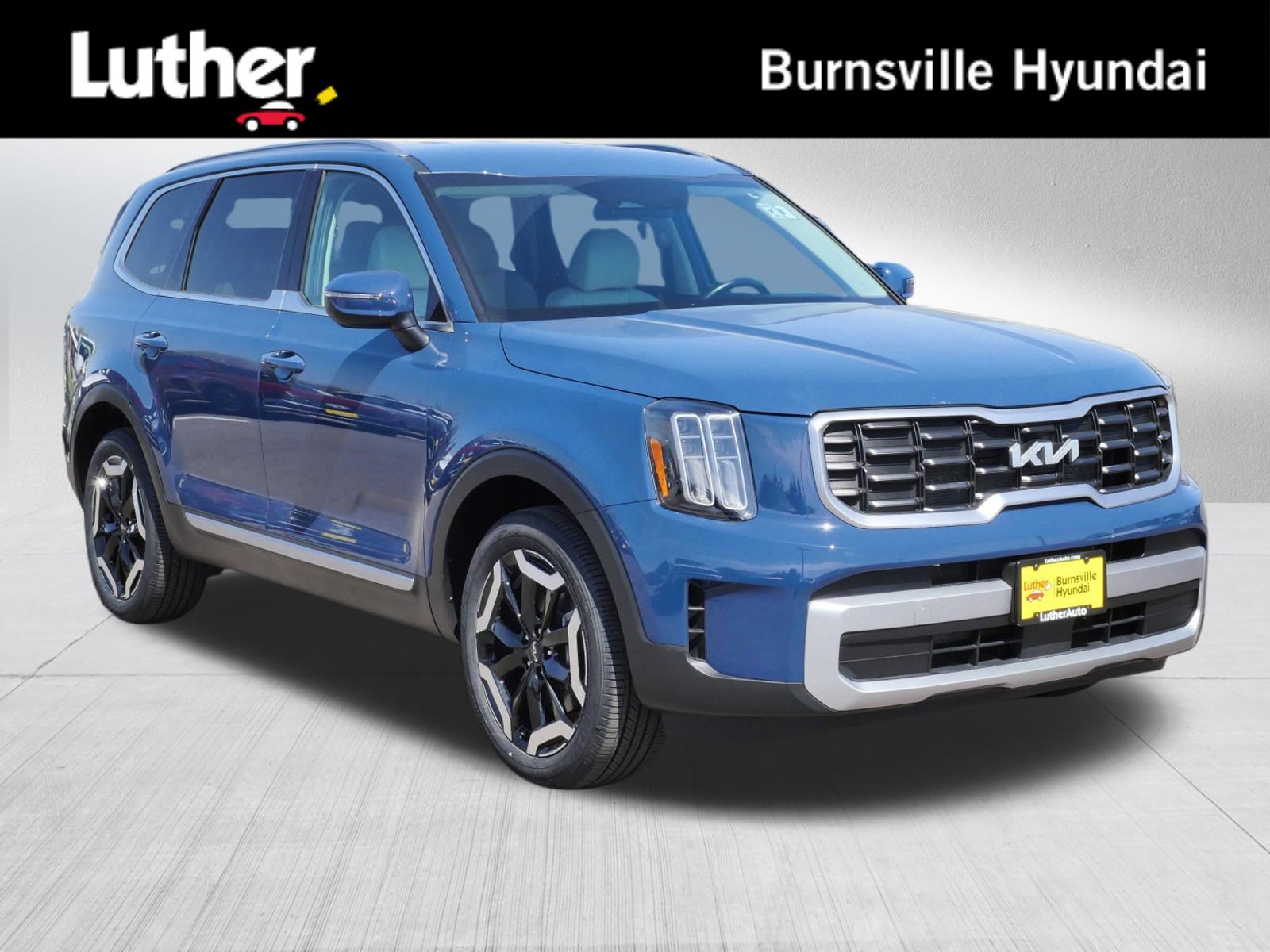Used 2023 Kia Telluride S