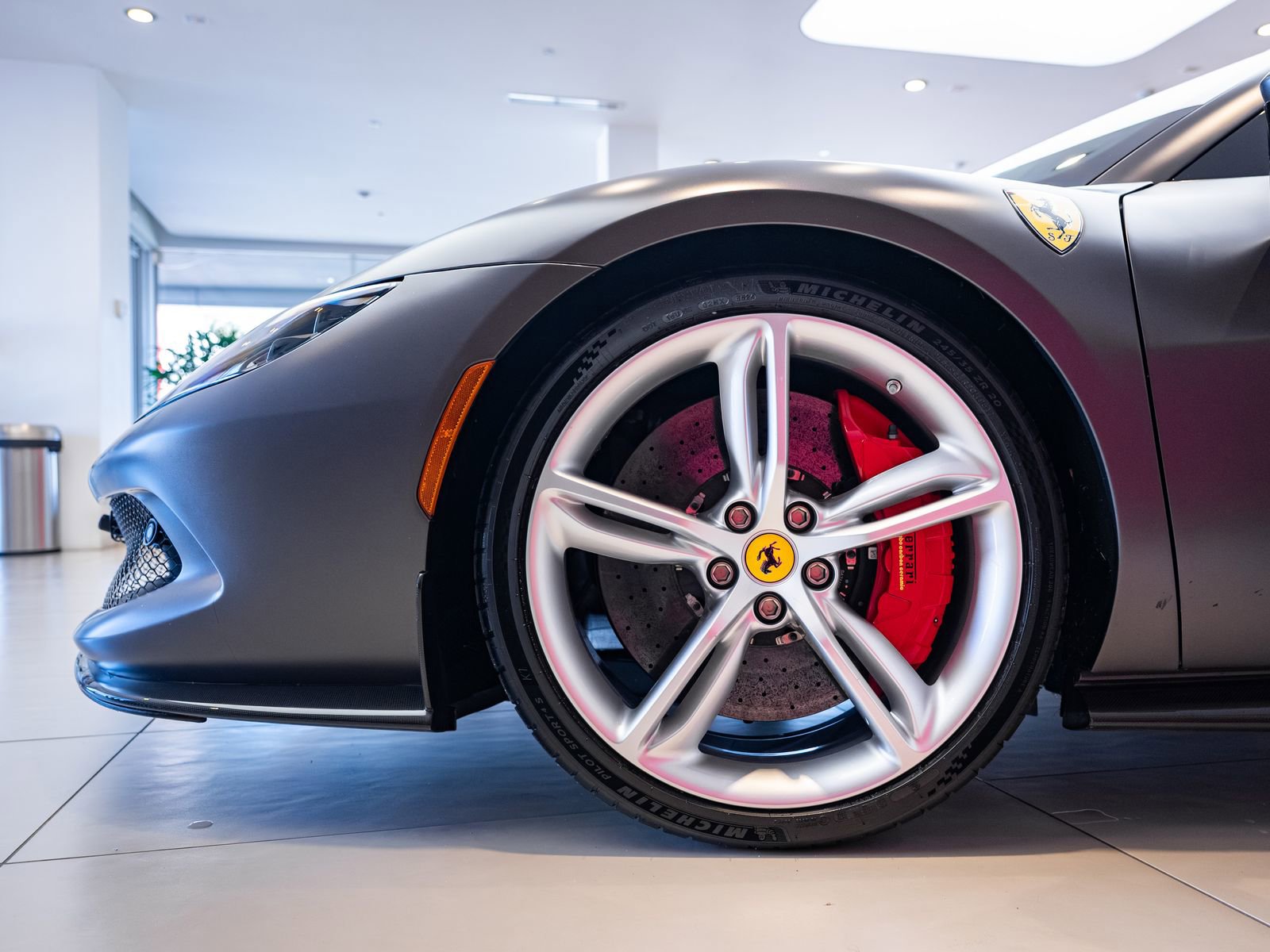 Used 2023 Ferrari 296 GTS image 3