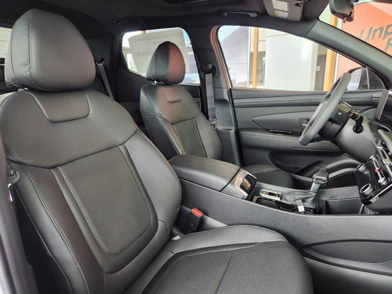 New 2025 Hyundai Santa Cruz SEL image 11