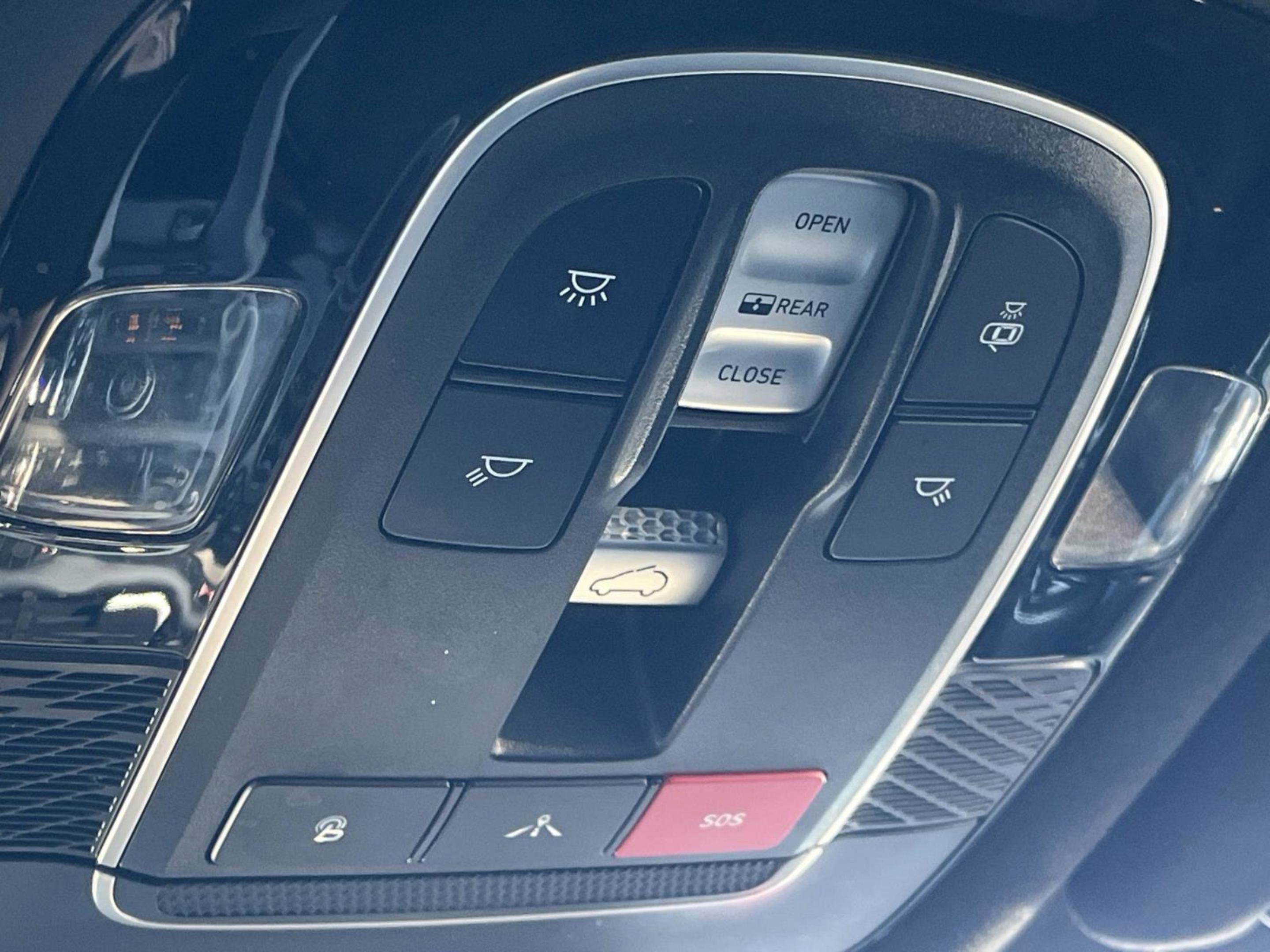 Used 2022 Hyundai Palisade Calligraphy image 44