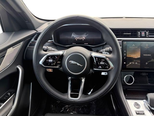 Used 2026 Jaguar F-PACE R-Dynamic S AWD/4WD image 13