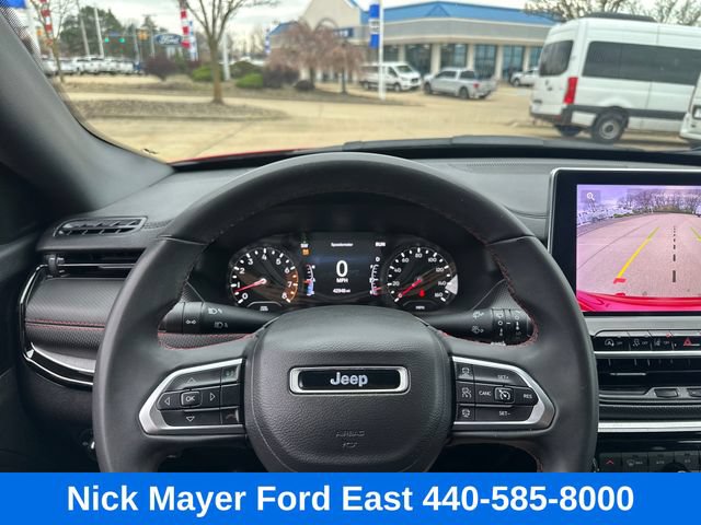 Used 2024 Jeep Compass Trailhawk AWD/4WD image 36