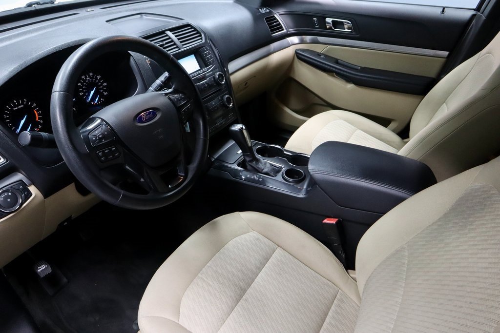 Used 2017 Ford Explorer FWD image 24