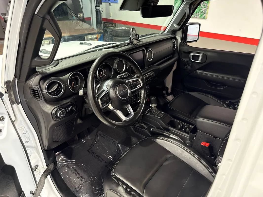 Used 2021 Jeep Gladiator Overland w/ Popular Equipment Package AWD/4WD image 56