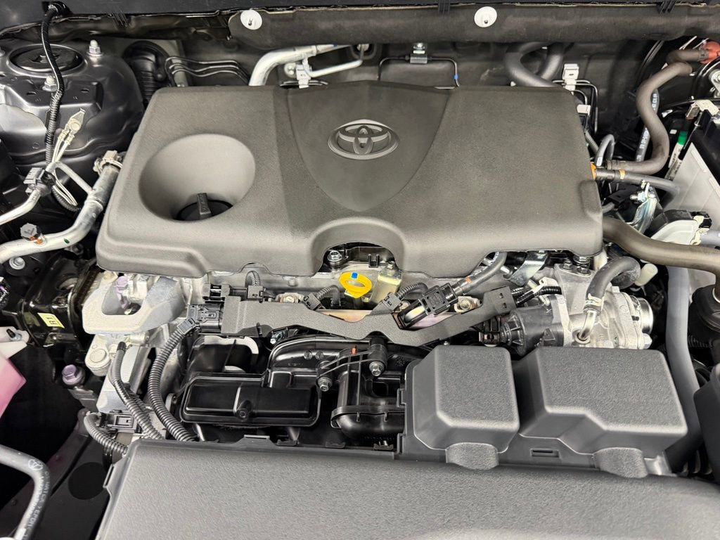Used 2025 Toyota RAV4 XLE w/ Convenience Package FWD image 42
