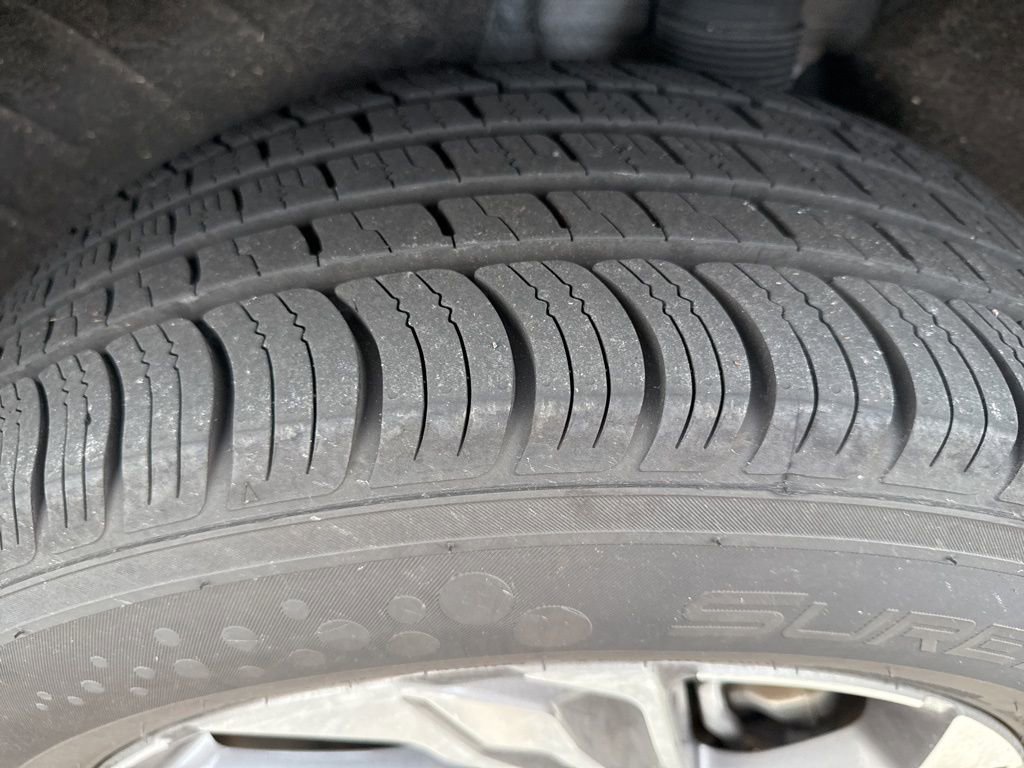 Used 2023 Hyundai Santa Fe SEL image 4