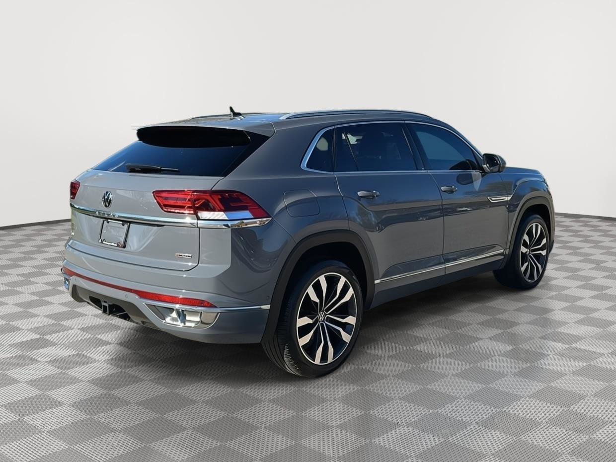 Used 2022 Volkswagen Atlas Cross Sport SEL Premium R-Line AWD/4WD image 5