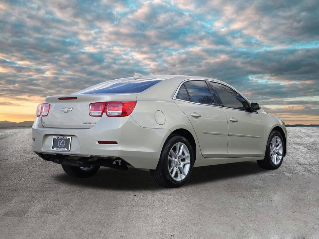 Used 2015 Chevrolet Malibu LT w/ Power Convenience Package FWD image 8