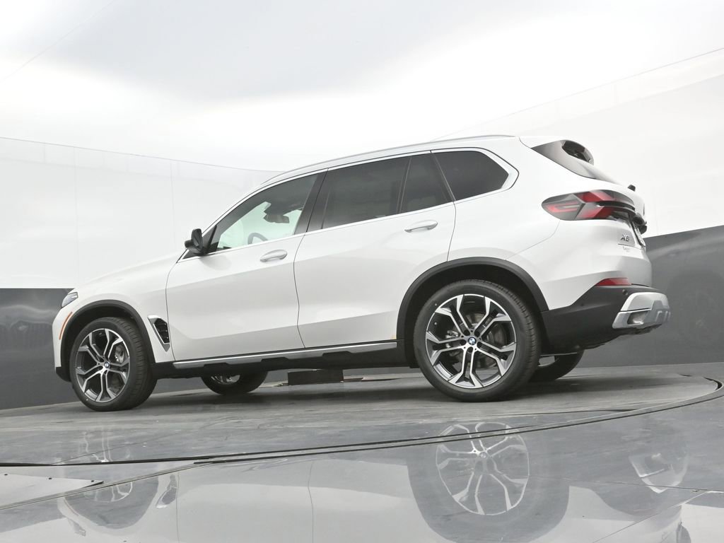 New 2026 BMW X5 xDrive40i AWD/4WD image 49