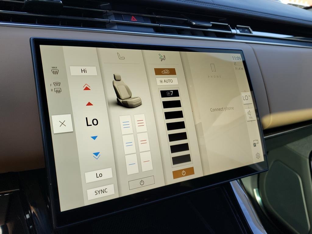 New 2025 Land Rover Range Rover Sport Dynamic SE image 23