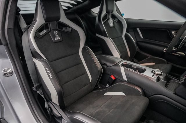 Used 2021 Ford Mustang Shelby GT500 w/ Technology Package RWD image 22