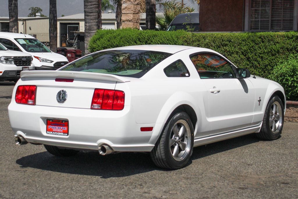 Used 2006 Ford Mustang Premium image 10