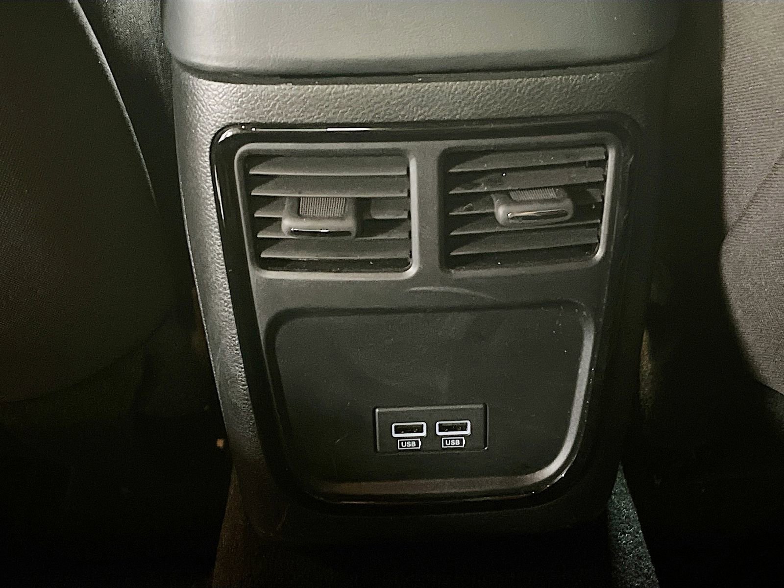 Used 2023 Dodge Charger SXT w/ Blacktop Package AWD/4WD image 23