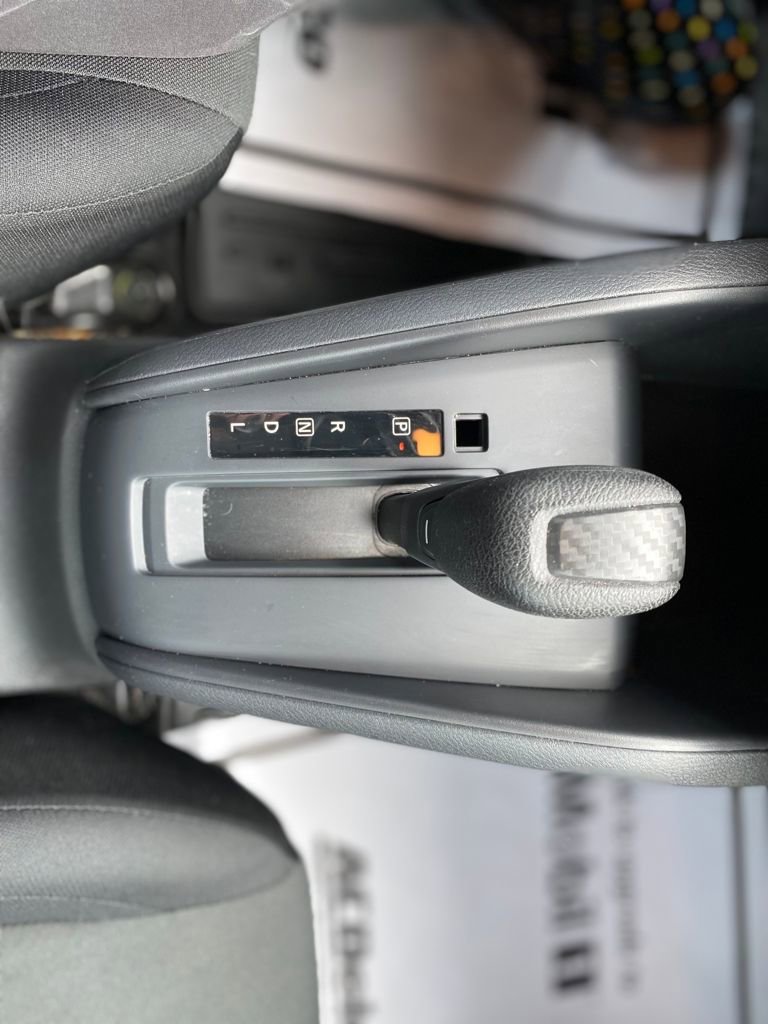 Used 2024 Nissan Versa S w/ Trunk Package image 24