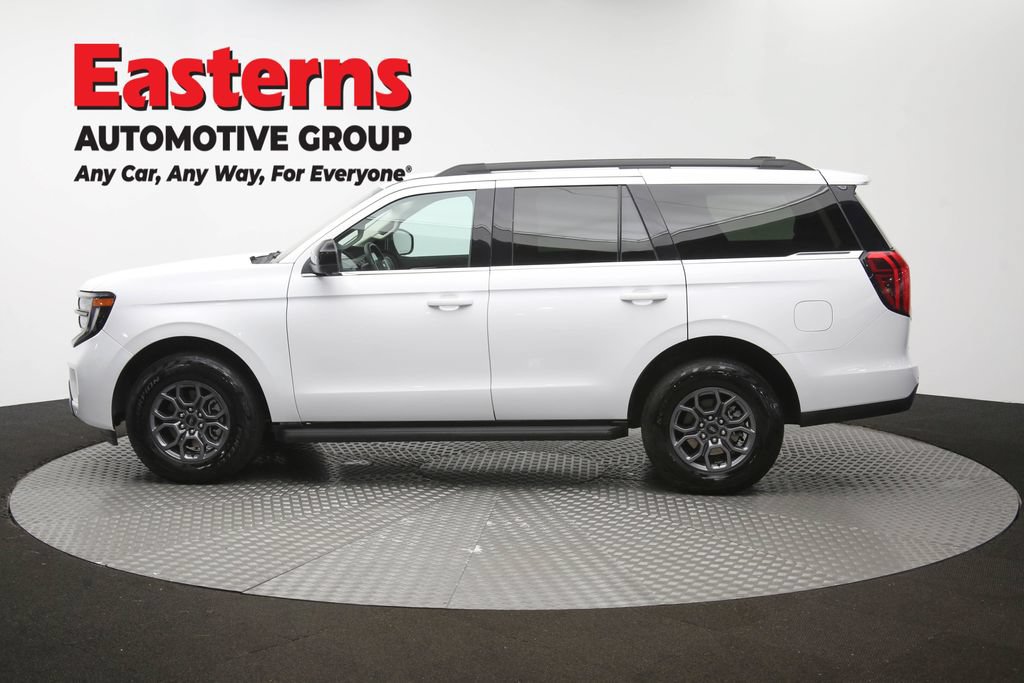 Used 2025 Ford Expedition Active AWD/4WD image 60