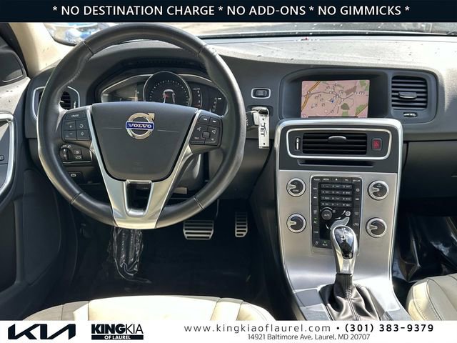 Used 2017 Volvo S60 T5 Dynamic w/ Vision Package FWD image 2