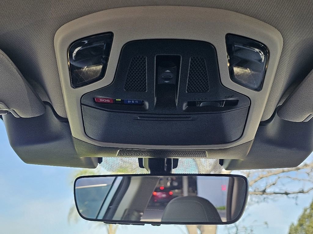 Used 2023 Subaru Outback Limited image 27