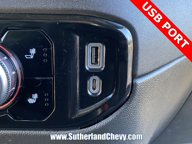 Used 2023 GMC Sierra 1500 Elevation image 40