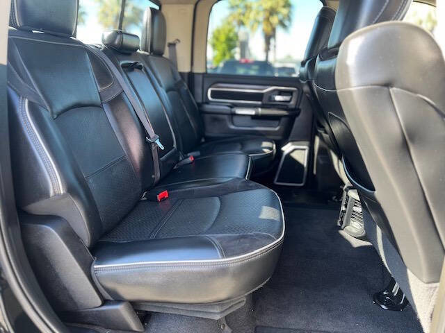 Used 2019 RAM 3500 Laramie image 18