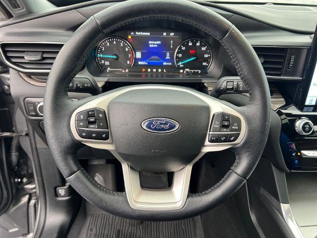 Certified 2023 Ford Explorer Limited w/ Limited Technology Package image 18