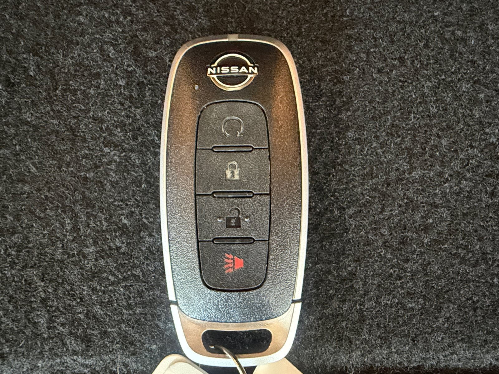 Used 2026 Nissan Kicks SR FWD image 28