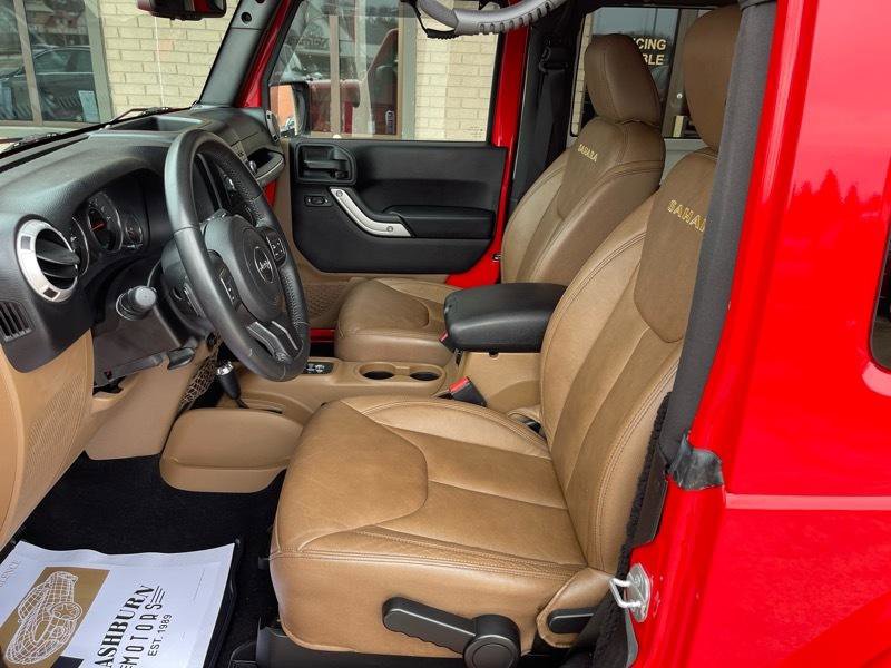 Used 2015 Jeep Wrangler Sahara image 20